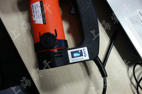 可調(diào)力矩?cái)Q螺栓電動(dòng)力矩扳手圖片